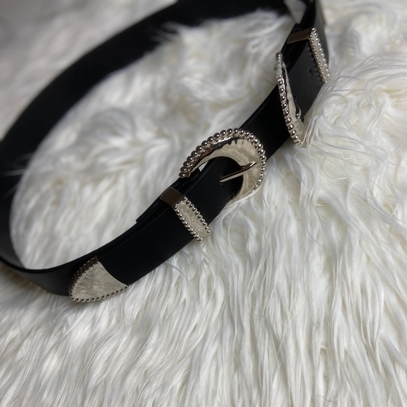 Darling Dakota Belt - Picture 3 of 3